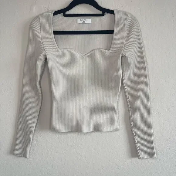 Aritzia Babaton Sculpt Knit Sweetheart Longsleeve Cream Top - Size 2XS - Picture 2 of 5